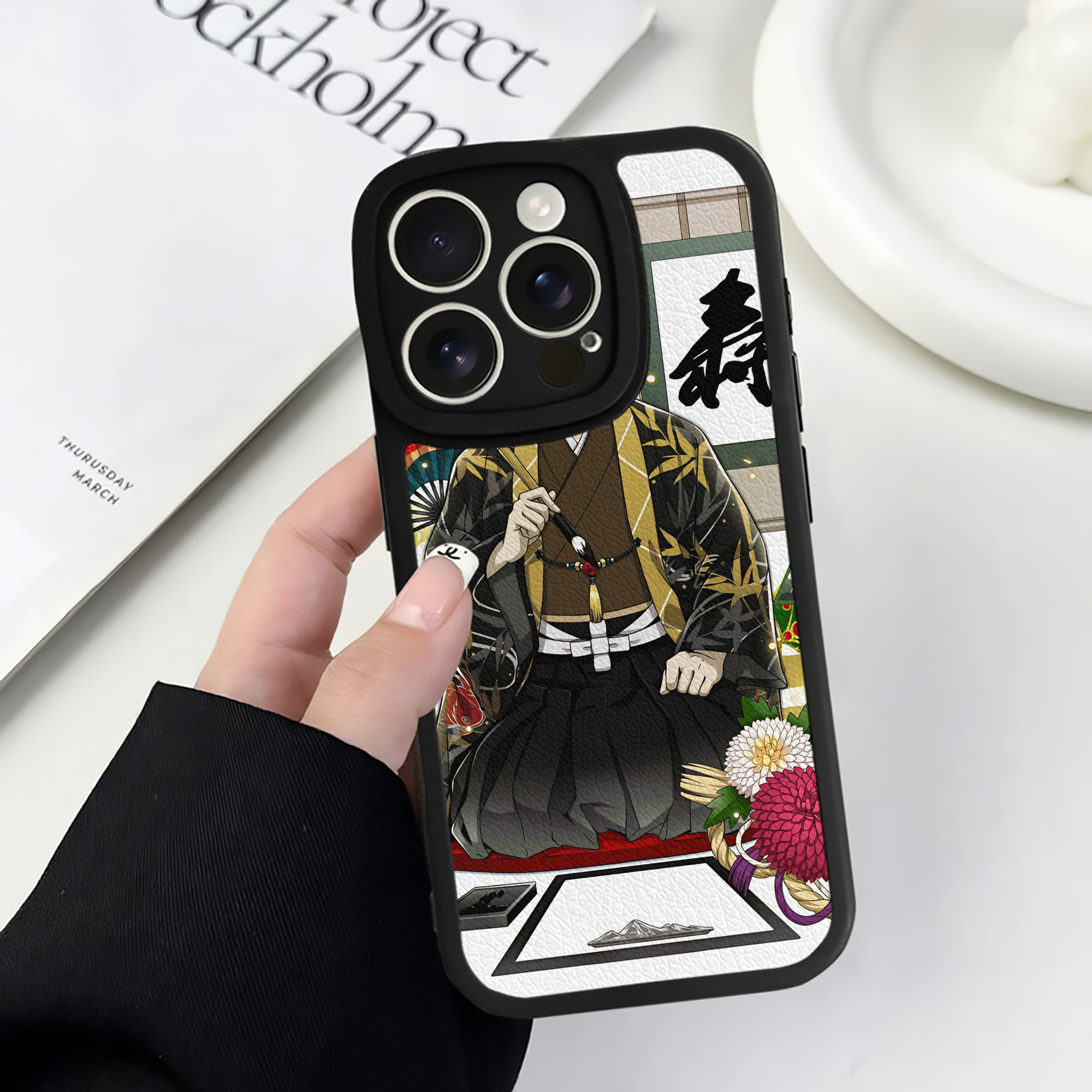 （画像用） 文豪ストレイドッグス Bungo Stray Dogs 【iPhone 16シリーズ対応】シリコンスマホケース（レザー調） 材質：シリコン